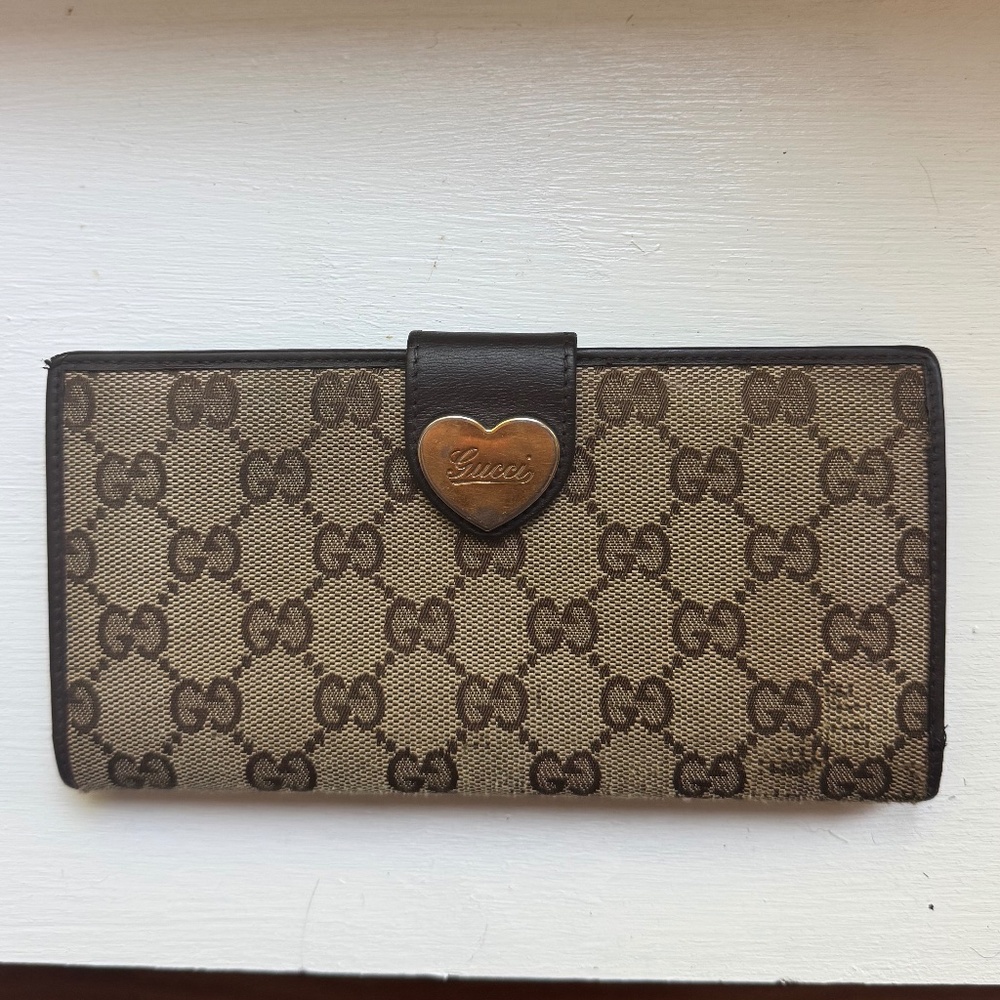 VINTAGE GUCCI Heart Long GG Canvas Continental Wallet